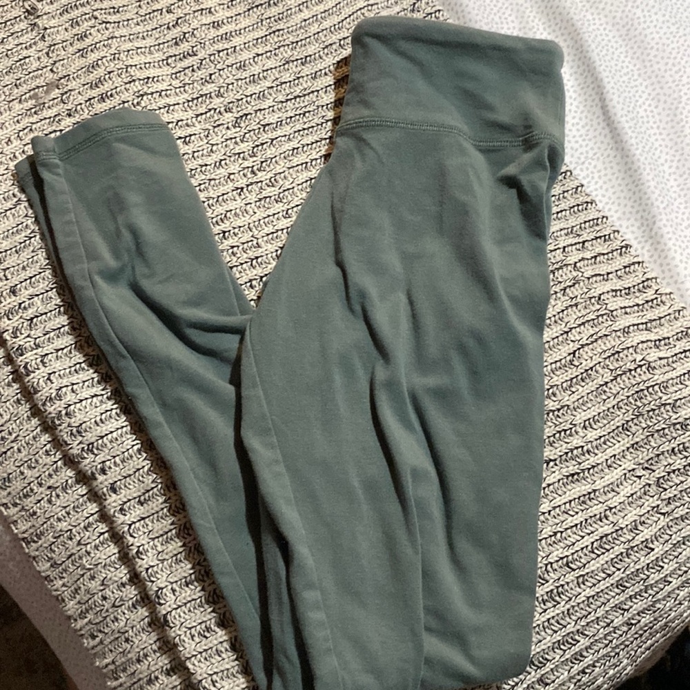 VS leggings
